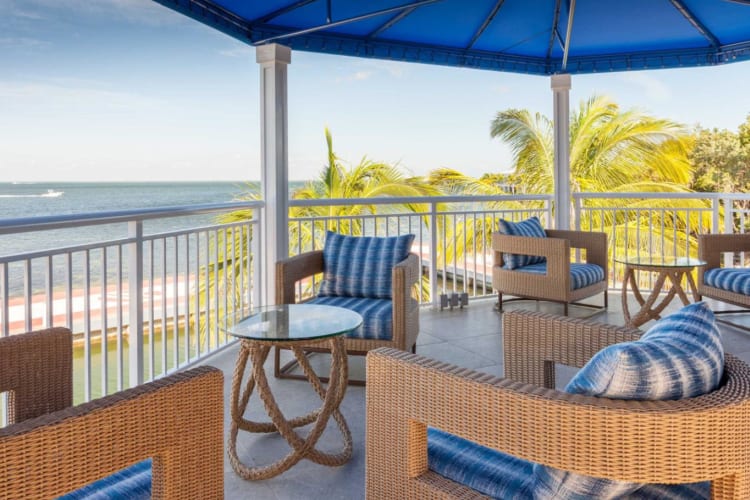 Breezer's Tiki Bar